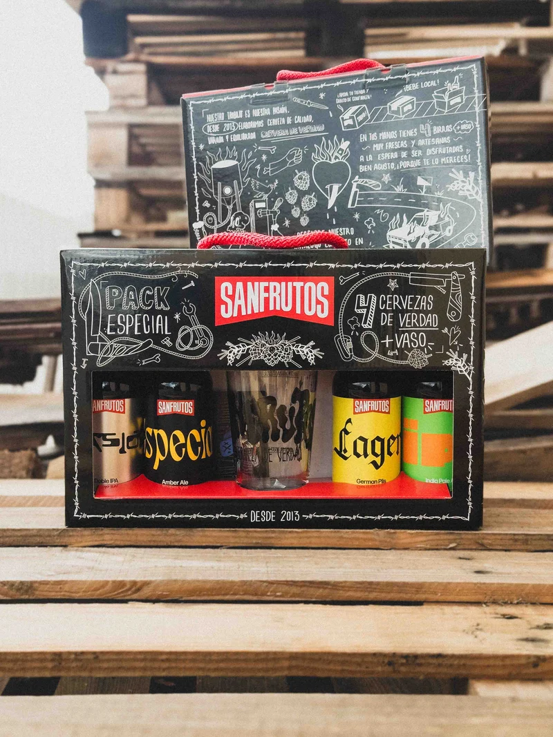 PACK REGALO DEGUSTACIÓN 4 CERVEZAS + VASO