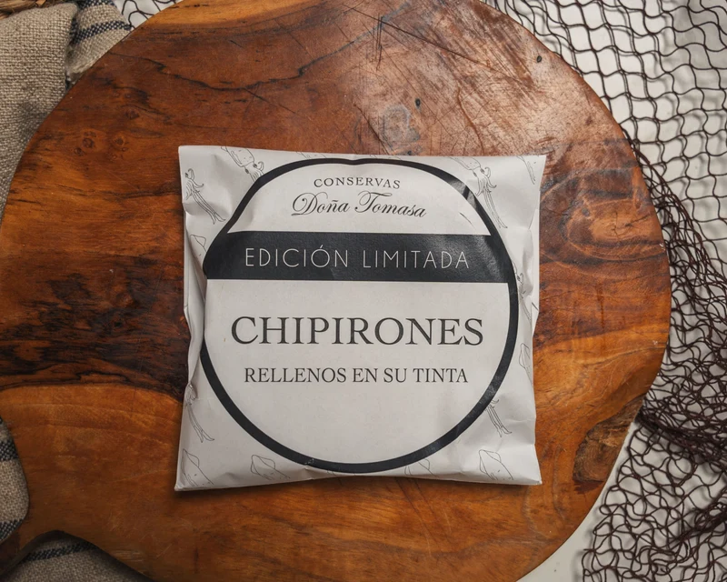 Chipirones rellenos en su tinta 110g