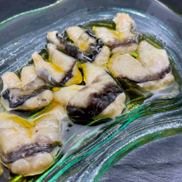 Cocochas de merluza en Aceite de Ajo " Picantonas" 135g
