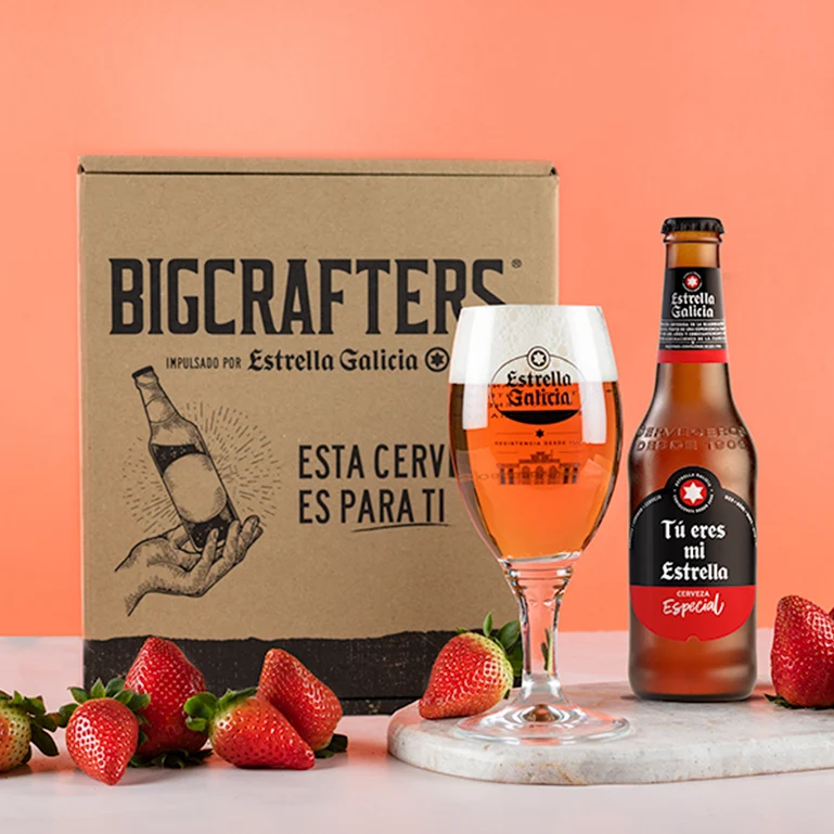 Estuche Estrella Galicia con mensaje y copa