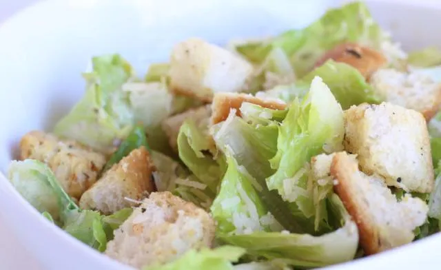 Ensalada Caesar
