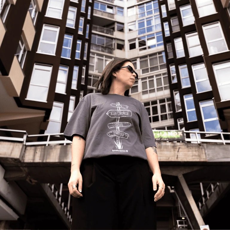 Camiseta Estrella Galicia Edición Señal gris oscuro