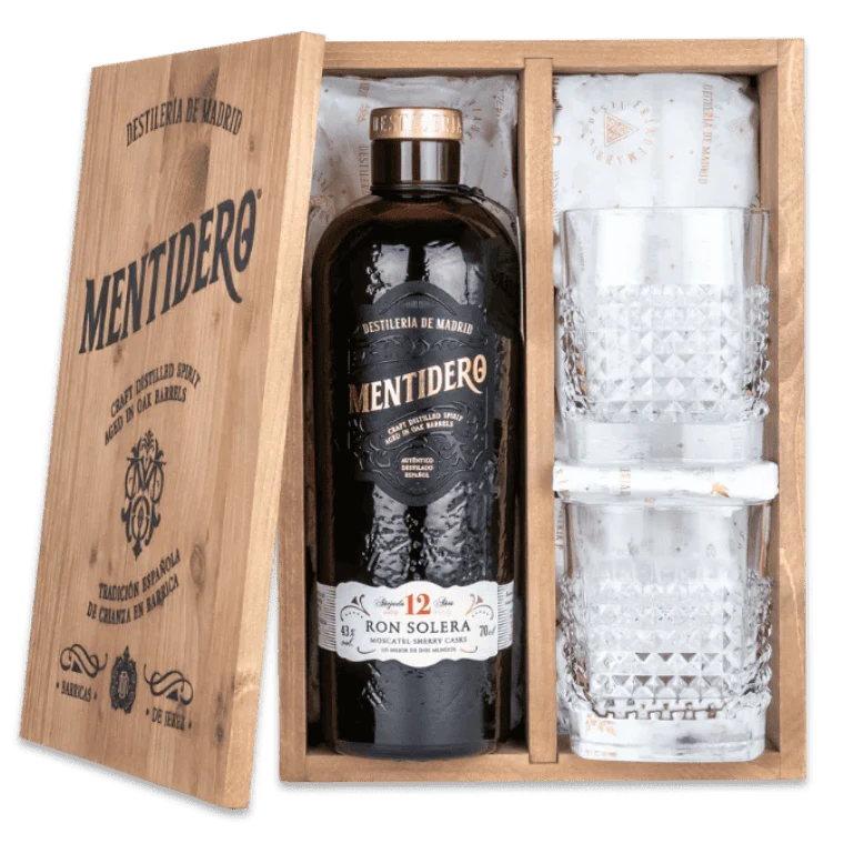 Ron Mentidero Solera caja regalo 12 años con 2 vasos de Destilería de Madrid