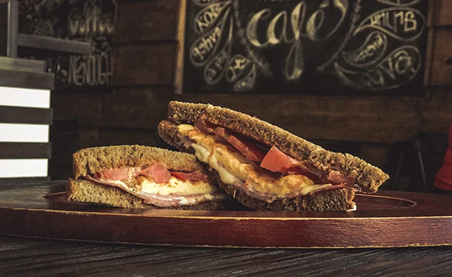 Sándwich de huevo