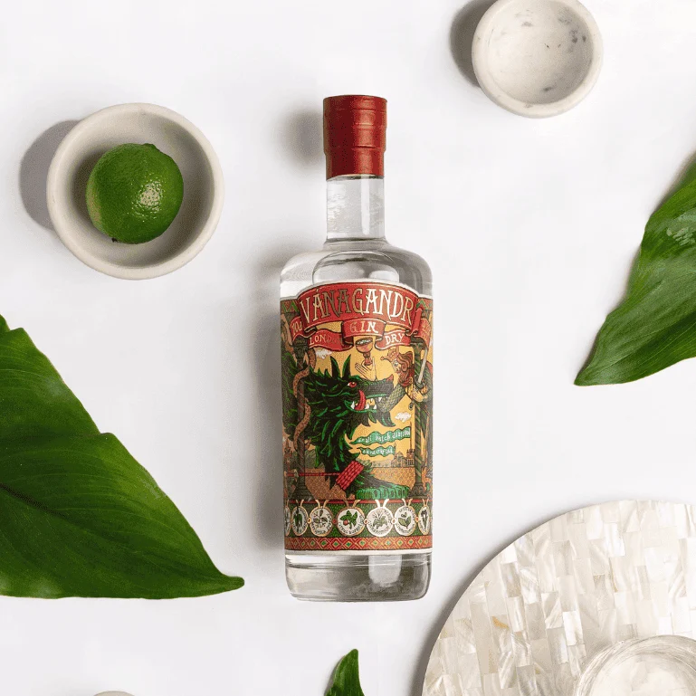 Ginebra artesana London Dry de Vánagandr Destilerías, botella de 70 cl
