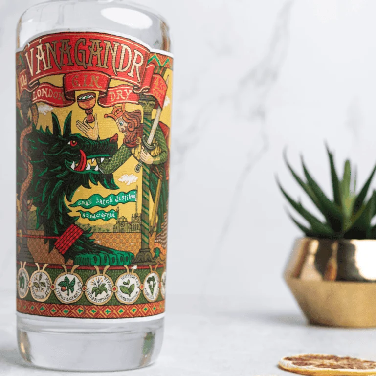 Ginebra artesana London Dry de Vánagandr Destilerías, botella de 70 cl