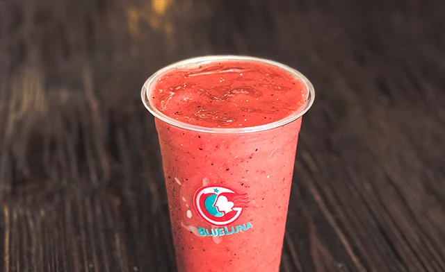 Smoothie Plátano + Fresa + Moras